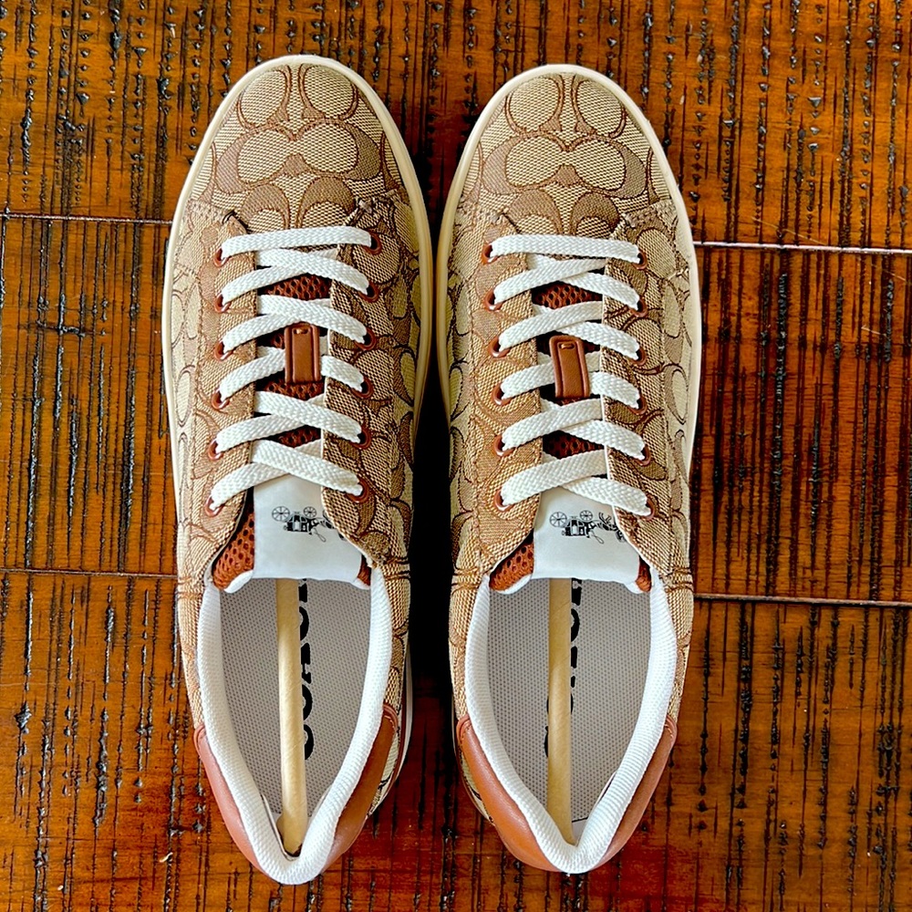 NVWT Coach Clip Low Top Sneaker